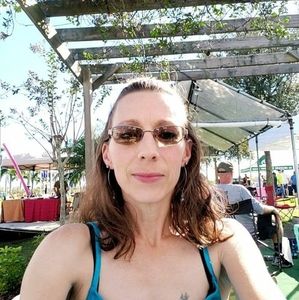 Meet your Posher, Kim s